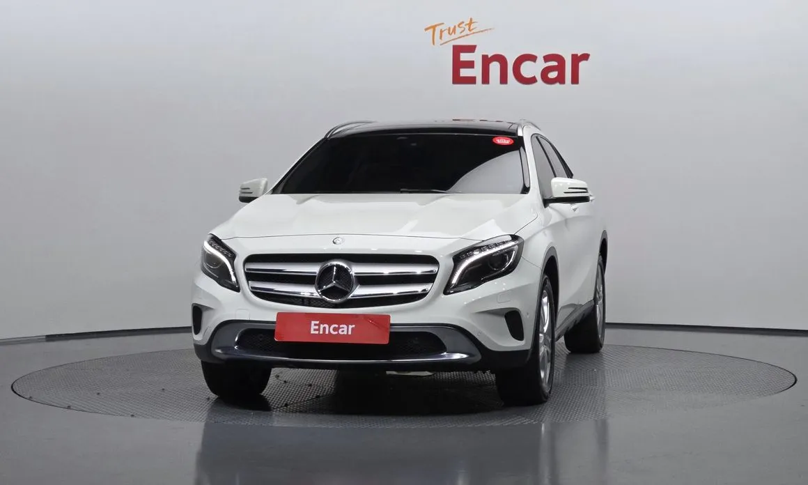 Mercedes-Benz GLA-Class