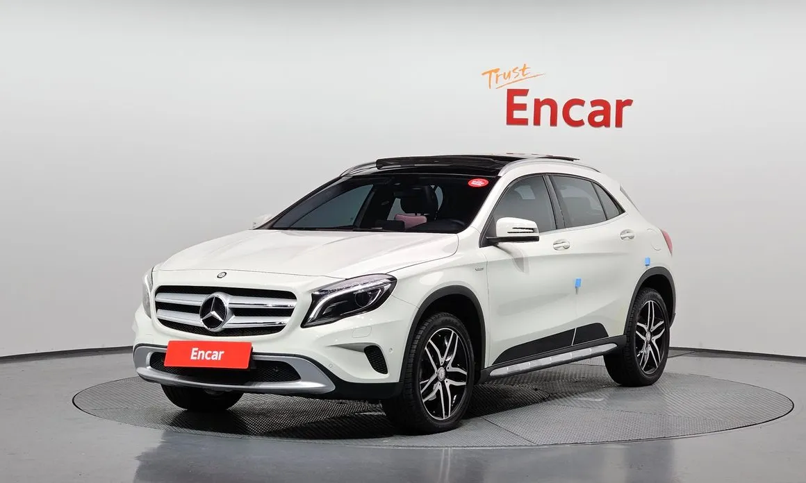 Mercedes-Benz GLA-Class
