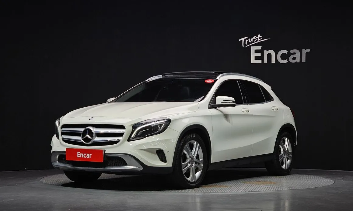 Mercedes-Benz GLA-Class