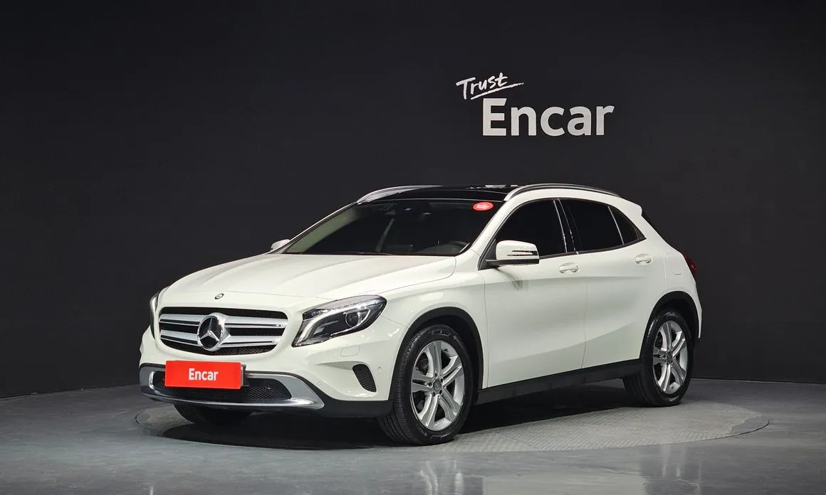 Mercedes-Benz GLA-Class