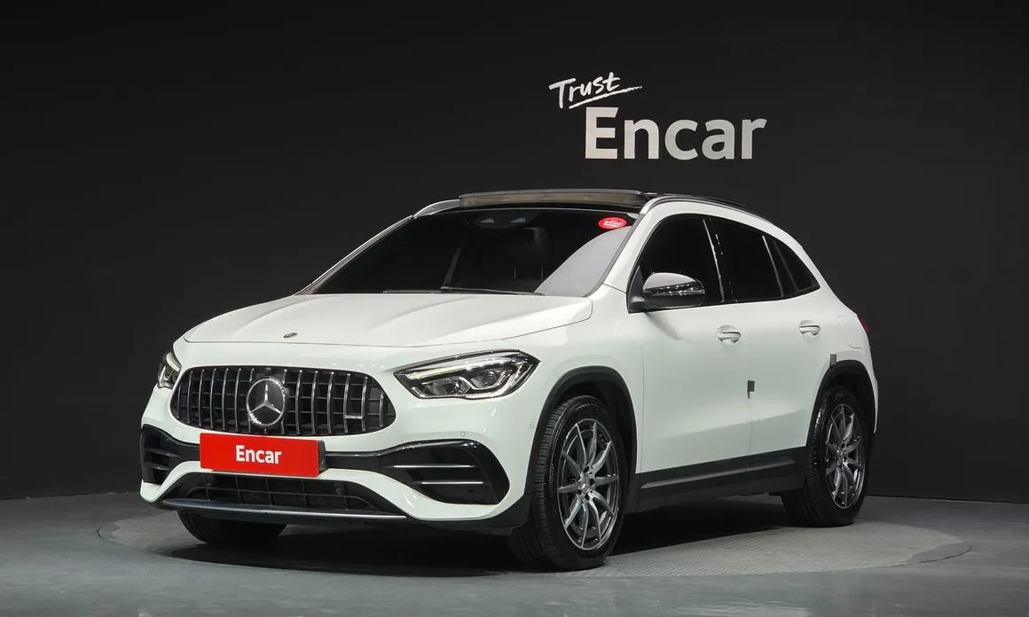 Mercedes-Benz GLA-Class