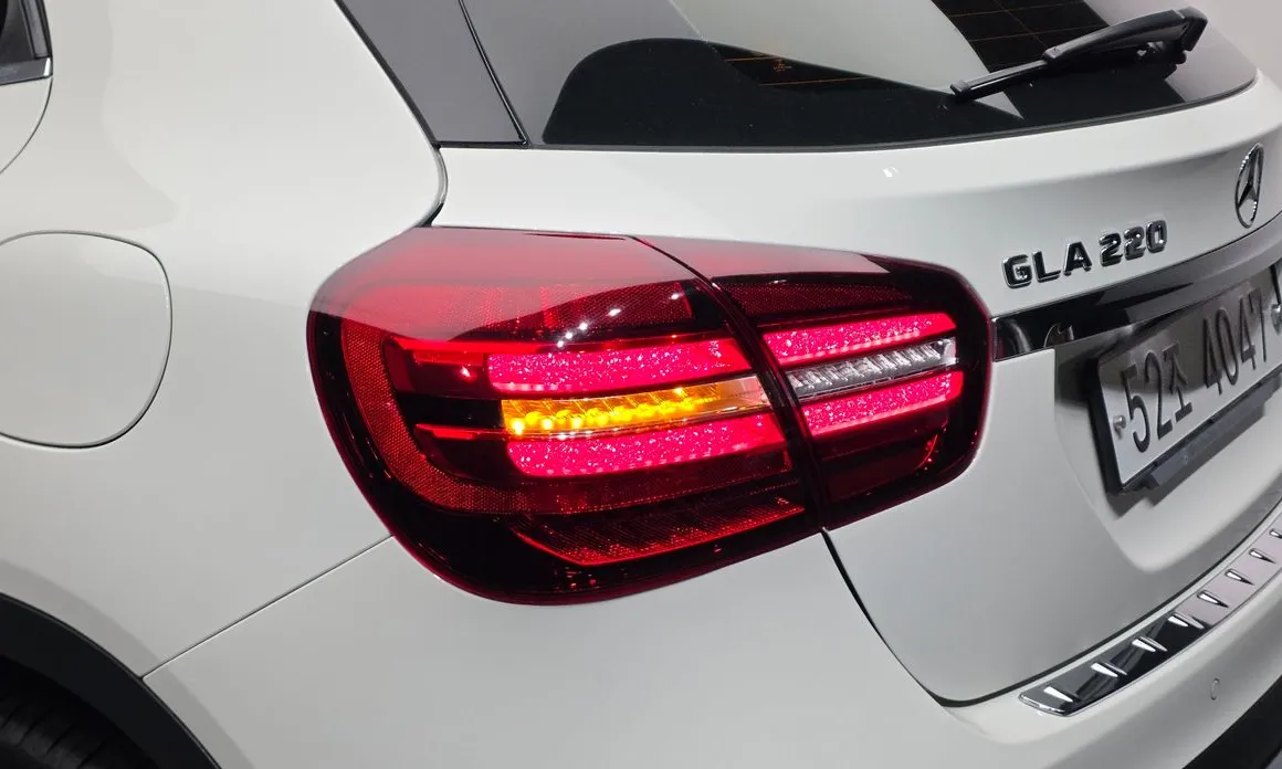 Mercedes-Benz GLA-Class