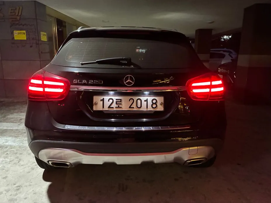Mercedes-Benz GLA-Class