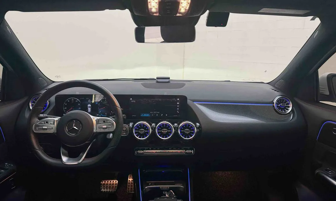 Mercedes-Benz GLA-Class