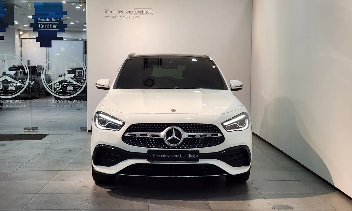 Mercedes-Benz GLA-Class