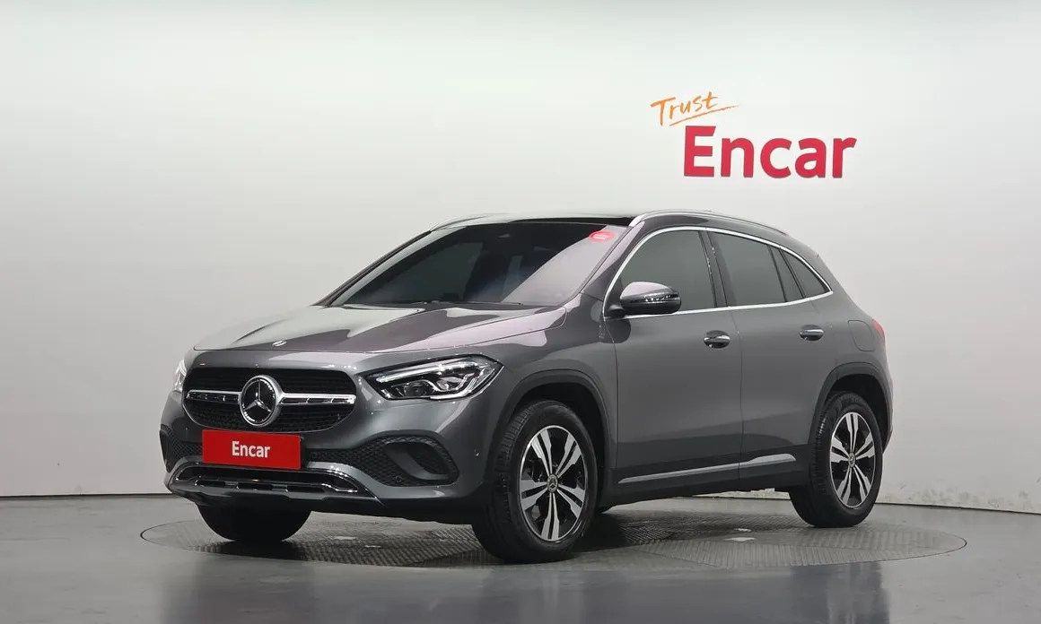 Mercedes-Benz GLA-Class