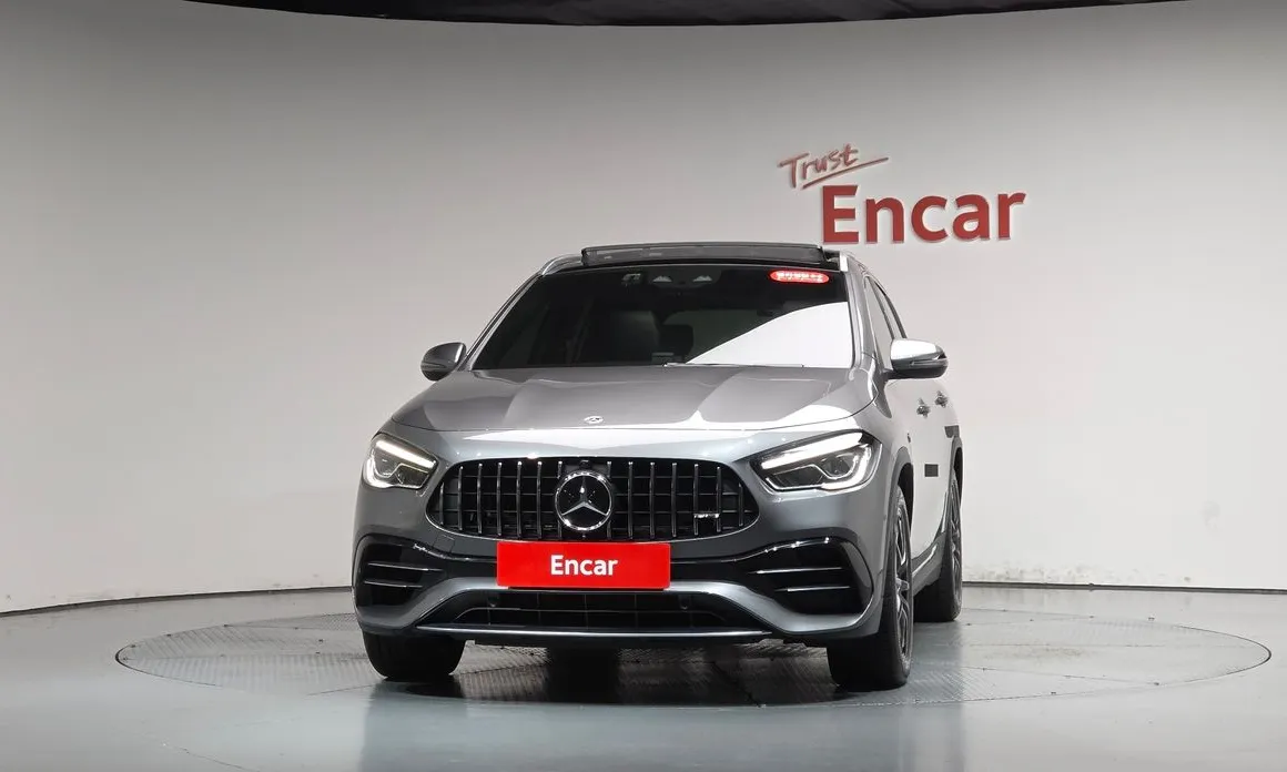 Mercedes-Benz GLA-Class