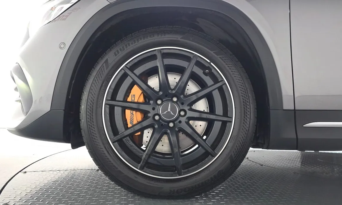 Mercedes-Benz GLA-Class
