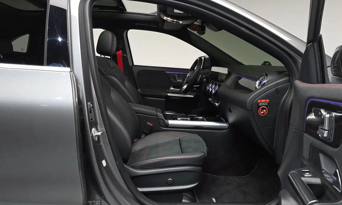 Mercedes-Benz GLA-Class