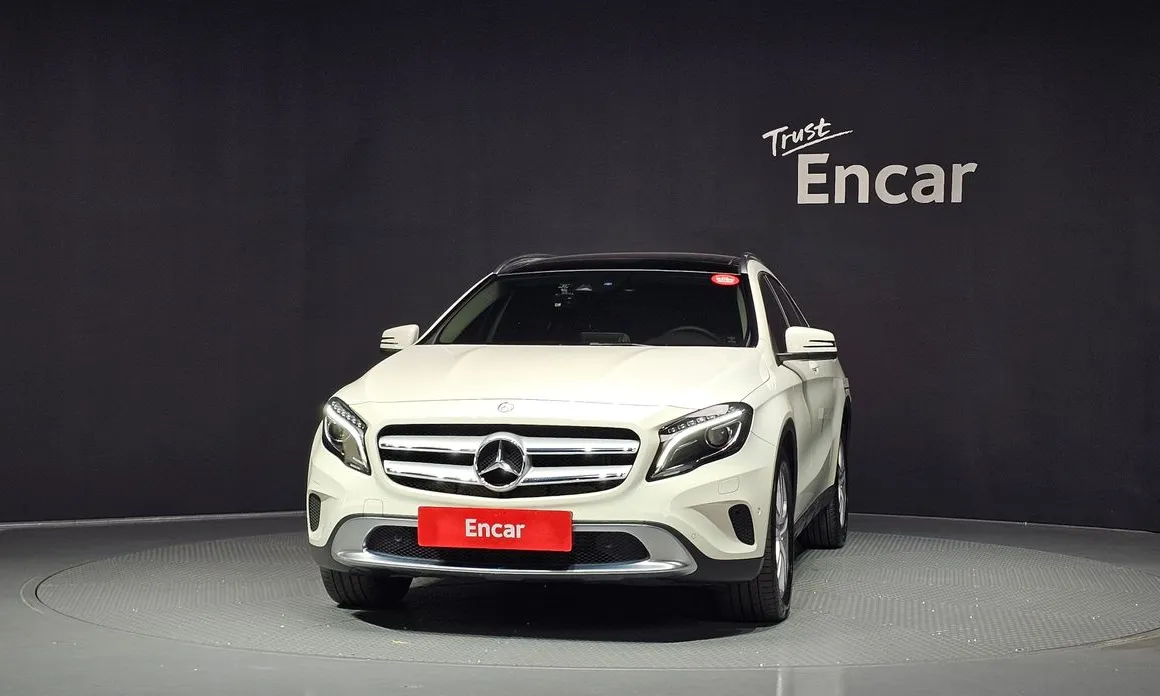 Mercedes-Benz GLA-Class