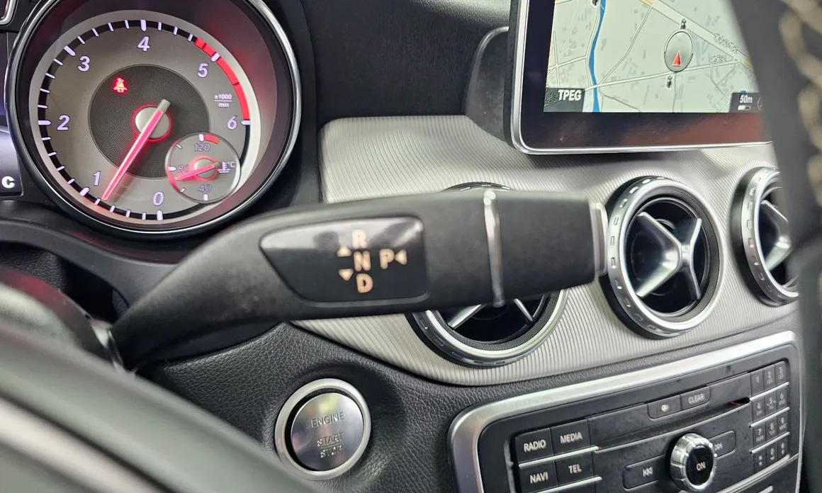 Mercedes-Benz GLA-Class