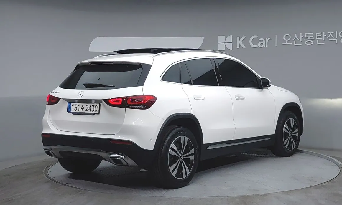 Mercedes-Benz GLA-Class