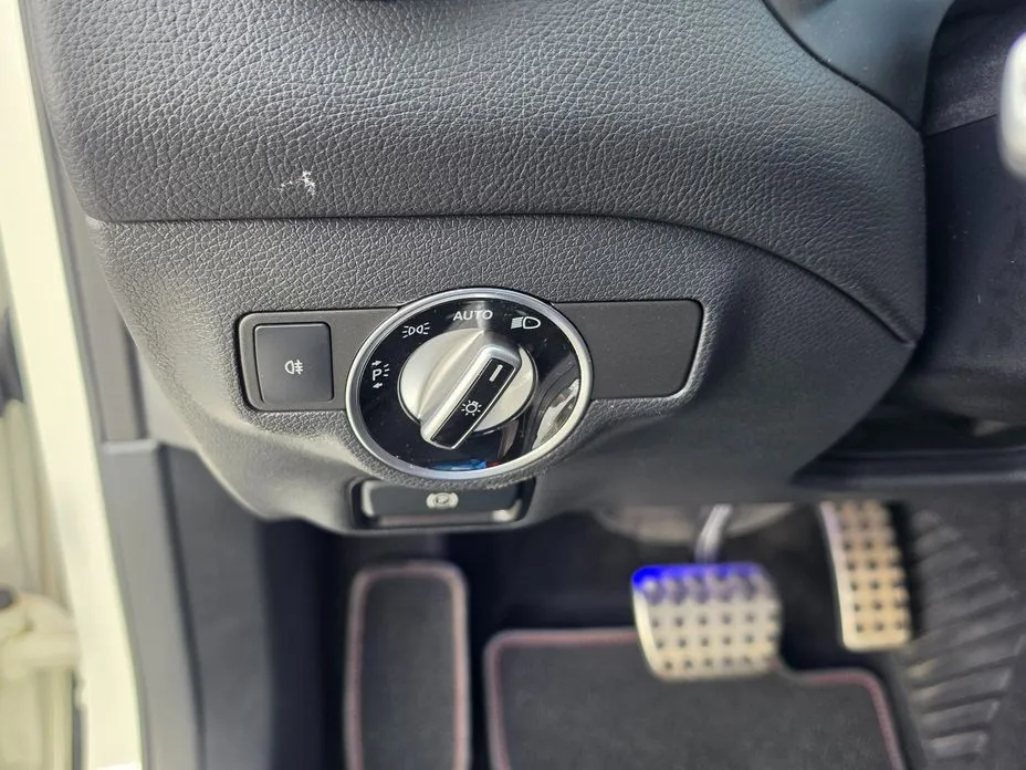 Mercedes-Benz GLA-Class
