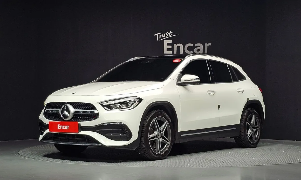 Mercedes-Benz GLA-Class