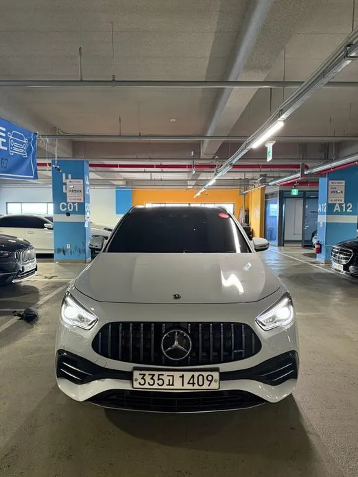 Mercedes-Benz GLA-Class