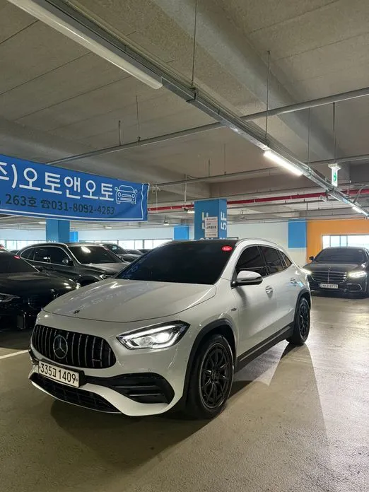 Mercedes-Benz GLA-Class