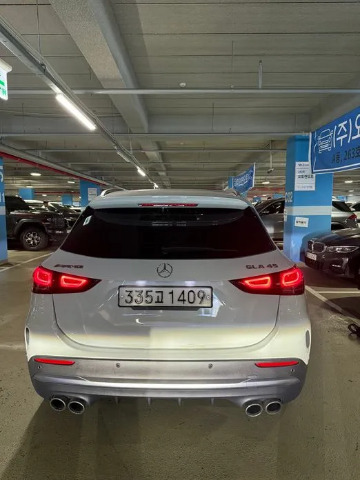 Mercedes-Benz GLA-Class