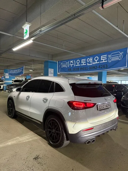 Mercedes-Benz GLA-Class