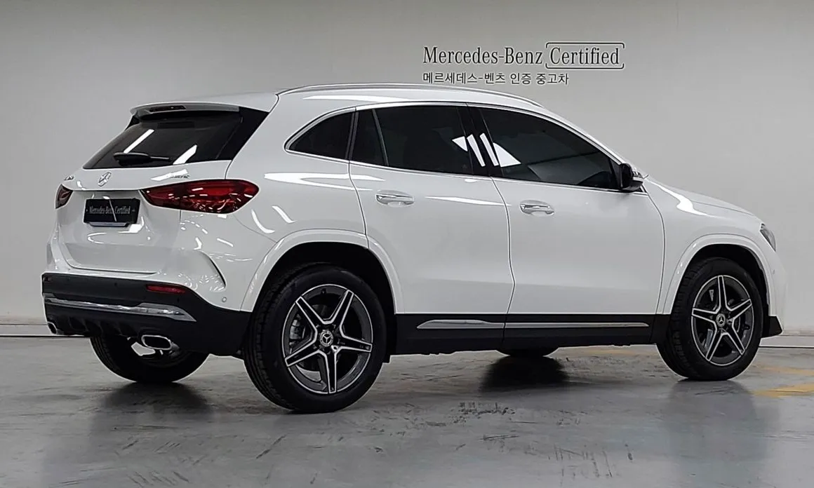 Mercedes-Benz GLA-Class