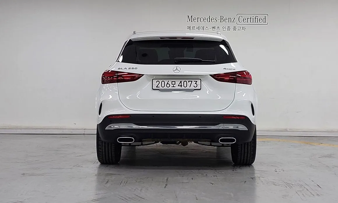 Mercedes-Benz GLA-Class