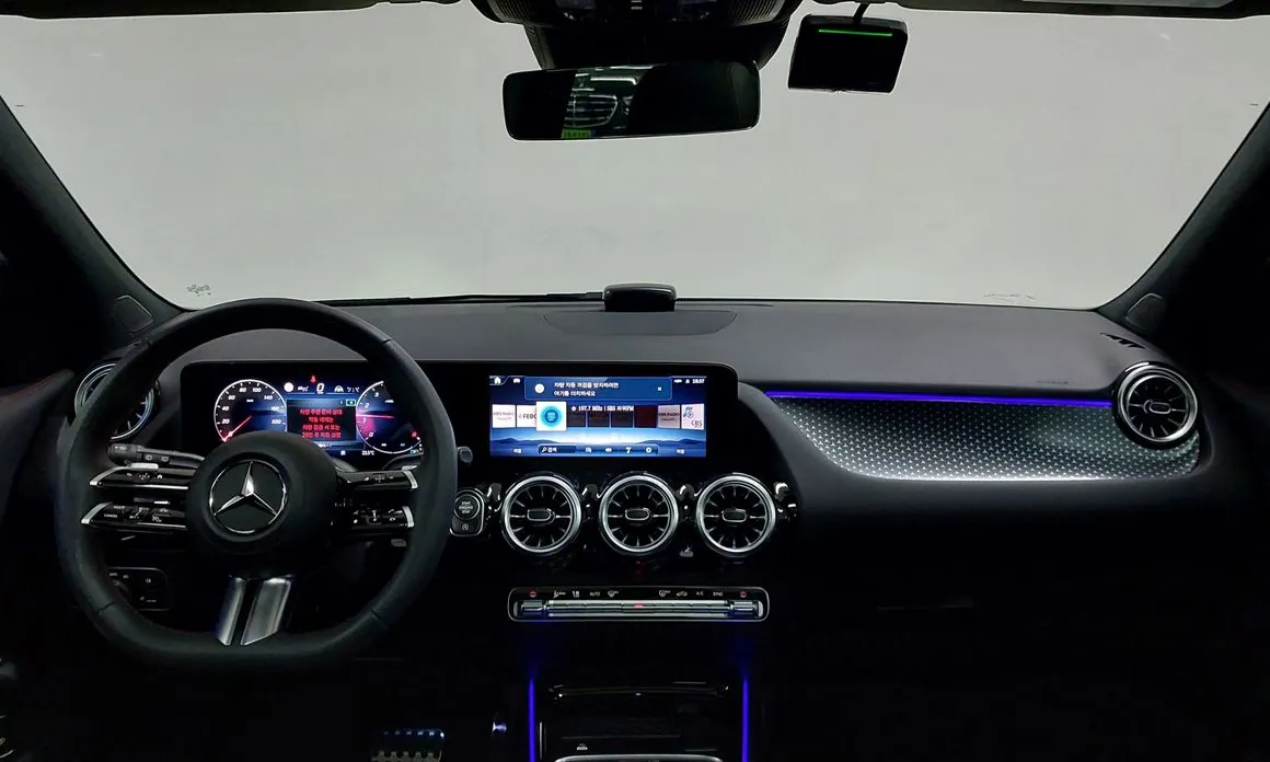 Mercedes-Benz GLA-Class