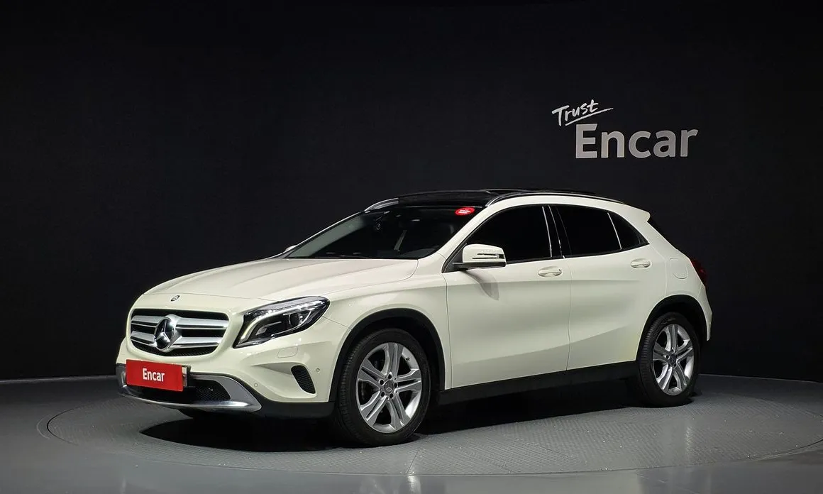 Mercedes-Benz GLA-Class