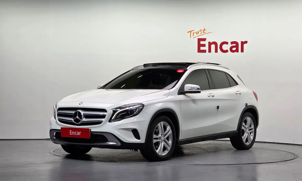 Mercedes-Benz GLA-Class