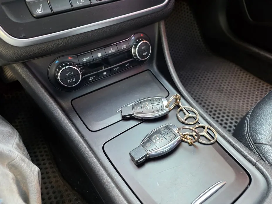 Mercedes-Benz GLA-Class