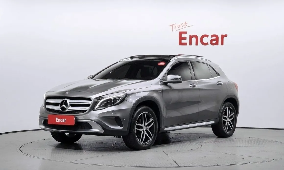 Mercedes-Benz GLA-Class