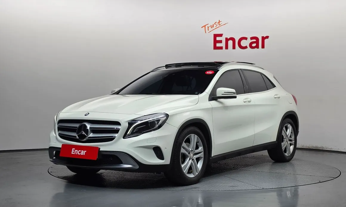 Mercedes-Benz GLA-Class