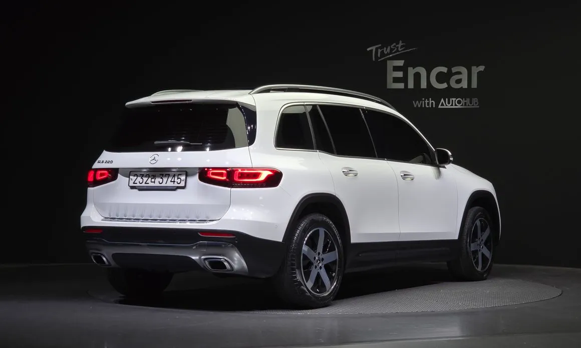 Mercedes-Benz GLB-Class