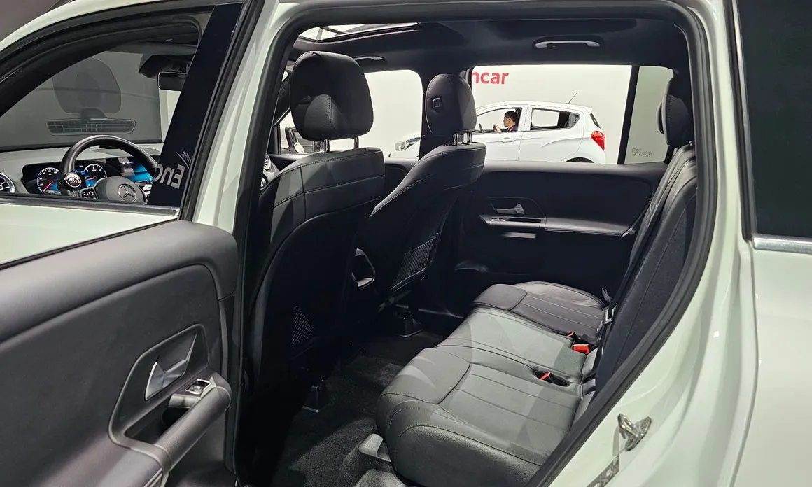 Mercedes-Benz GLB-Class