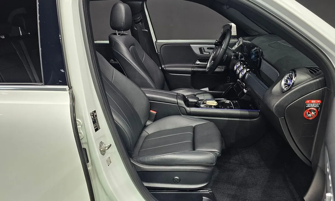 Mercedes-Benz GLB-Class