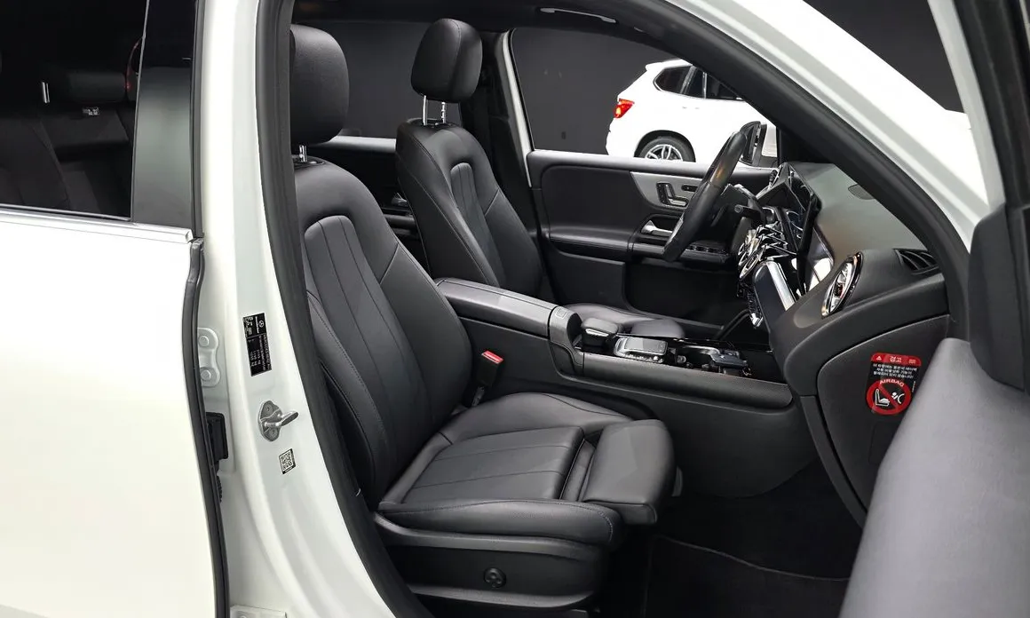 Mercedes-Benz GLB-Class