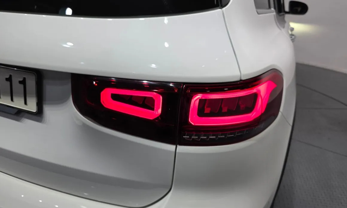 Mercedes-Benz GLB-Class