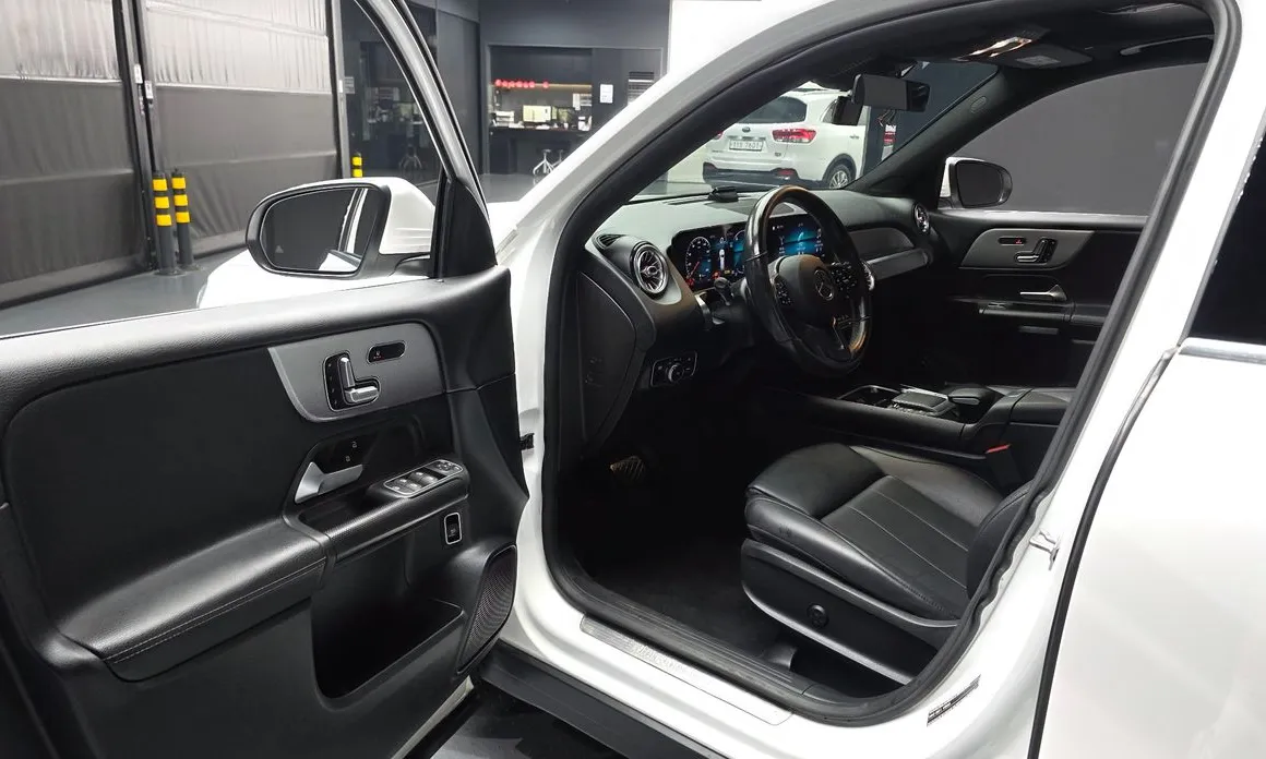 Mercedes-Benz GLB-Class