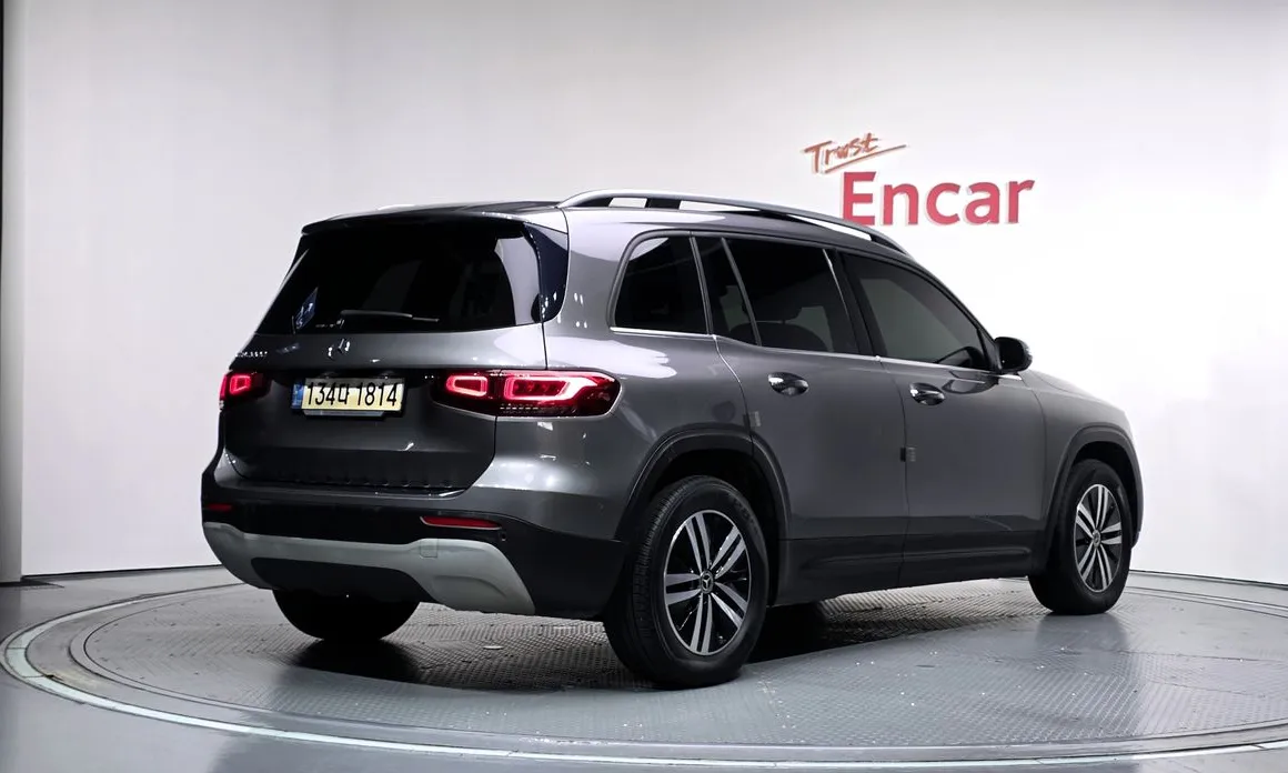 Mercedes-Benz GLB-Class