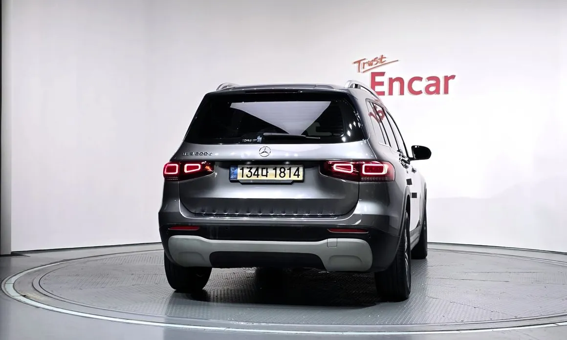 Mercedes-Benz GLB-Class