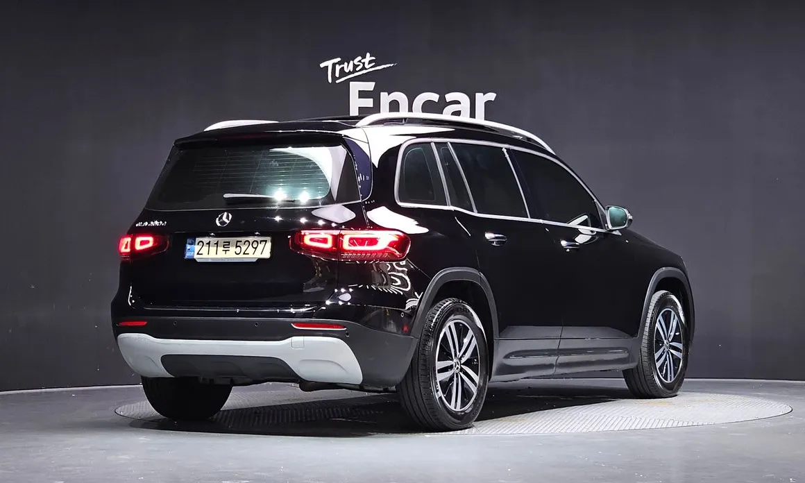 Mercedes-Benz GLB-Class