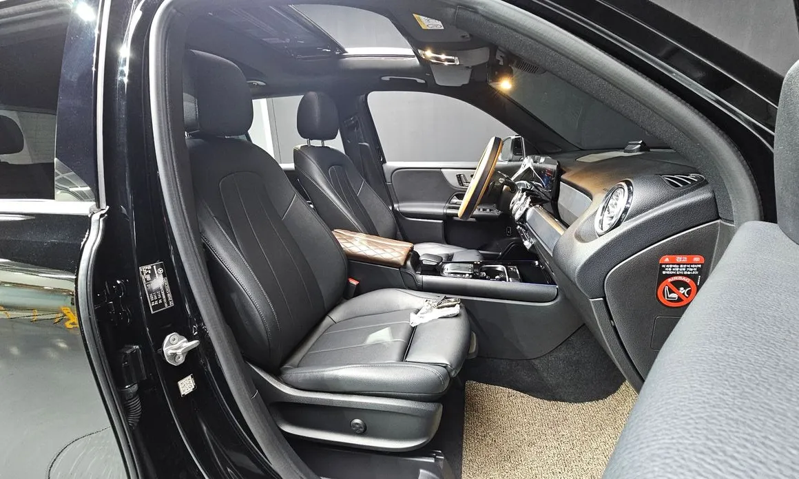 Mercedes-Benz GLB-Class