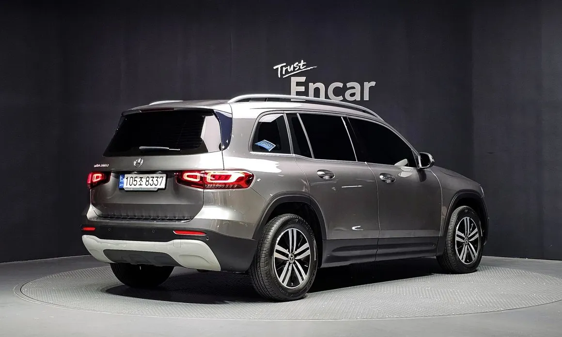 Mercedes-Benz GLB-Class