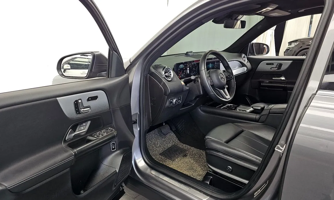 Mercedes-Benz GLB-Class