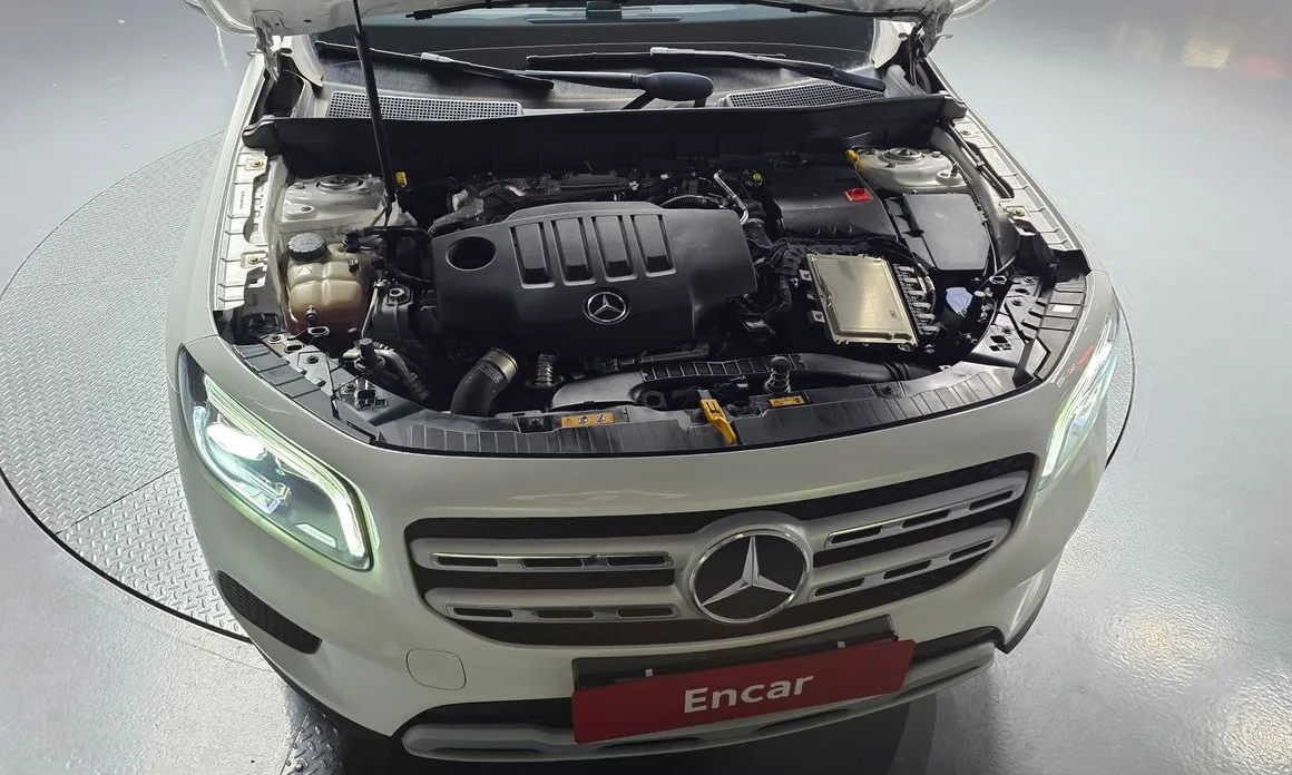 Mercedes-Benz GLB-Class