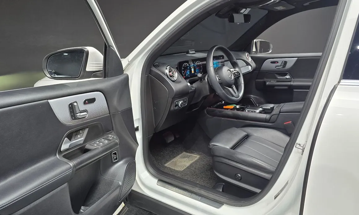 Mercedes-Benz GLB-Class