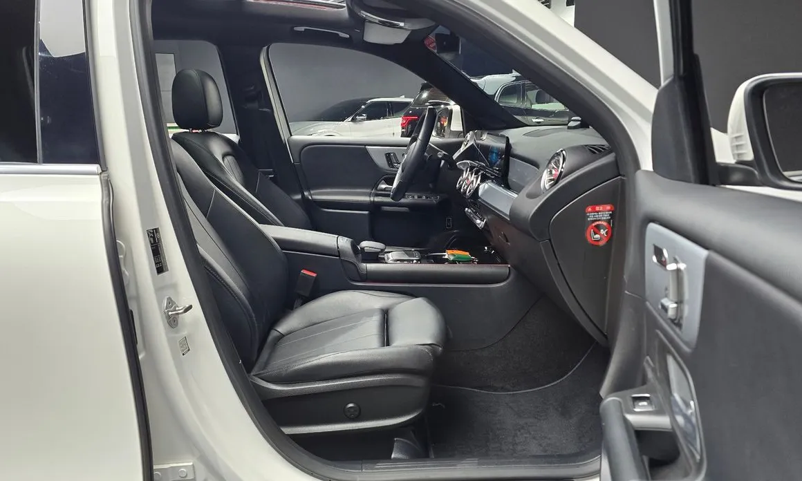 Mercedes-Benz GLB-Class