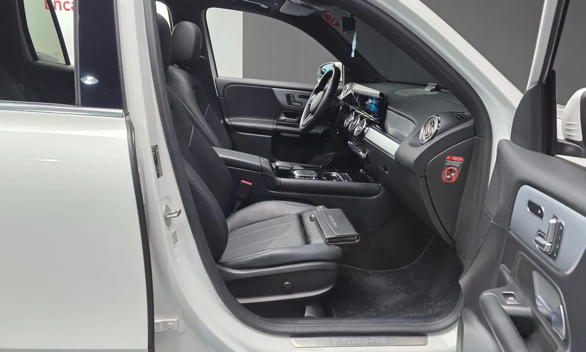 Mercedes-Benz GLB-Class
