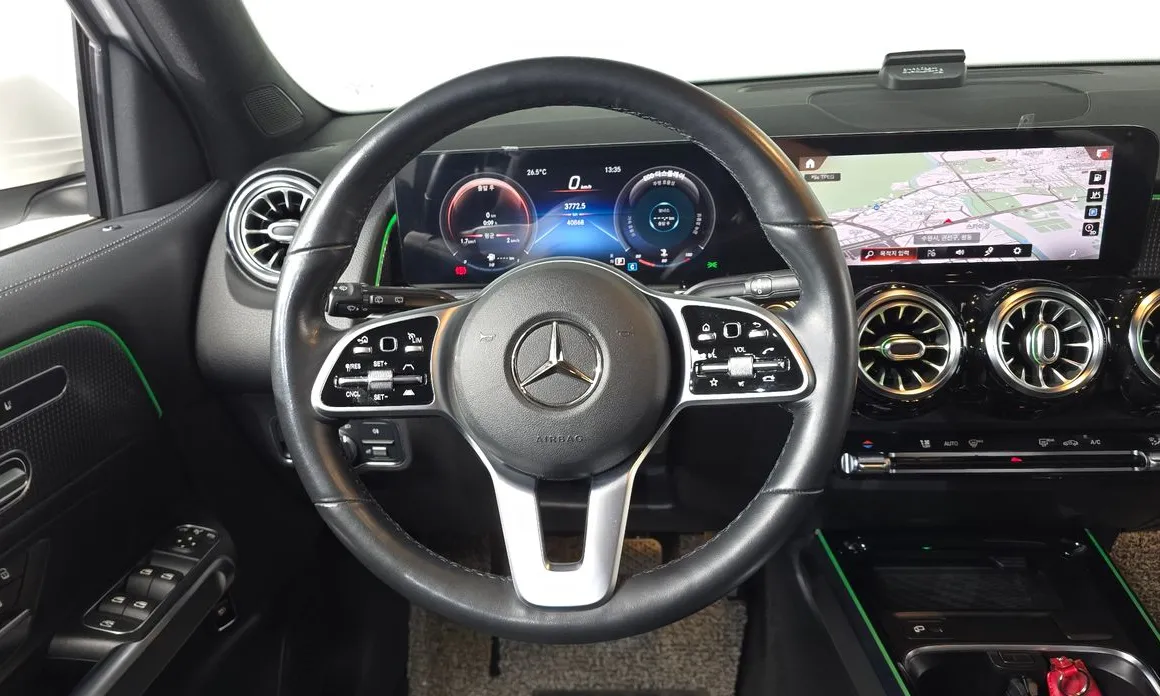 Mercedes-Benz GLB-Class