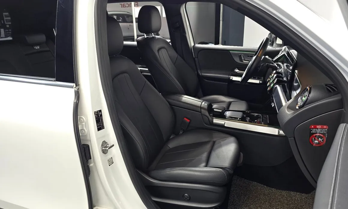 Mercedes-Benz GLB-Class