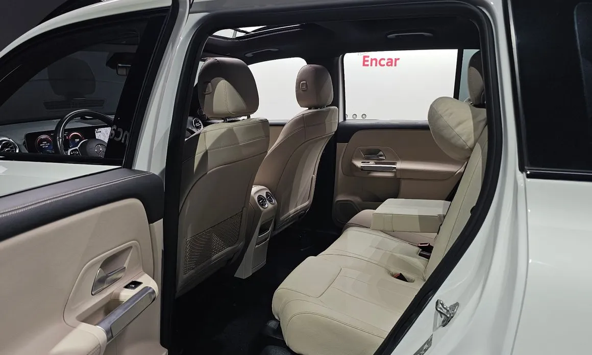Mercedes-Benz GLB-Class