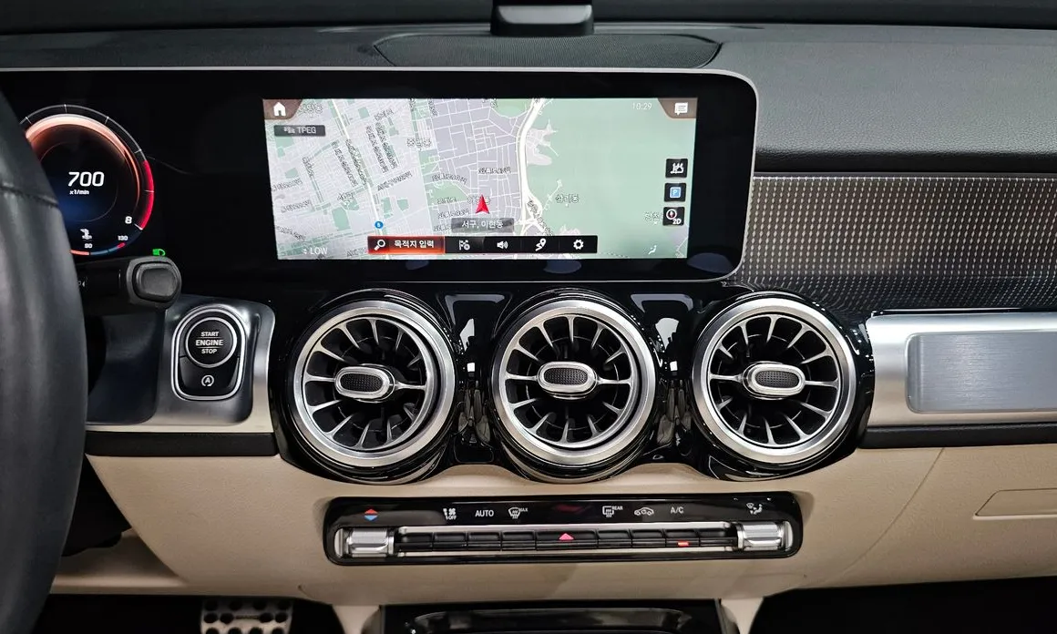 Mercedes-Benz GLB-Class